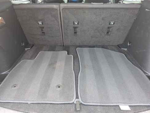 Used 2025 Chevrolet TrailBlazer LT AWD/4WD image 27
