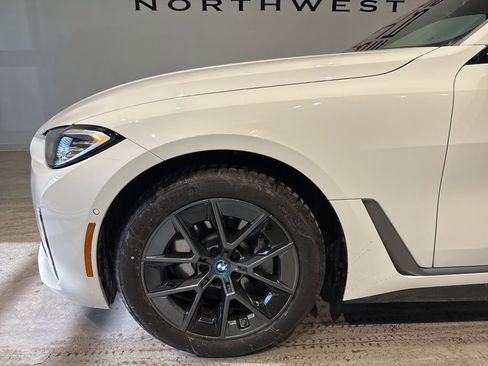 Used 2023 BMW i4 eDrive35 w/ Premium Package image 6