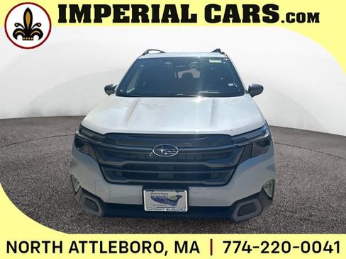 New 2025 Subaru Forester Limited image 4
