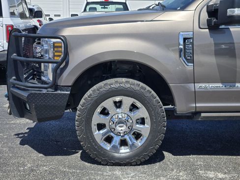 Used 2019 Ford F250 King Ranch AWD/4WD image 8