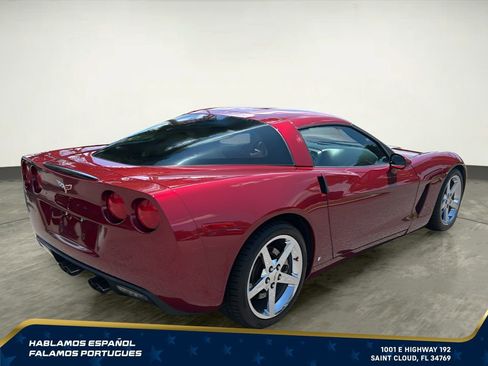 Used 2007 Chevrolet Corvette Coupe w/ Performance Package RWD image 11