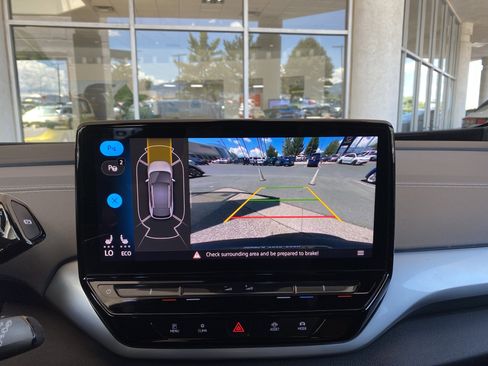 Certified 2023 Volkswagen ID.4 Pro S AWD/4WD image 4