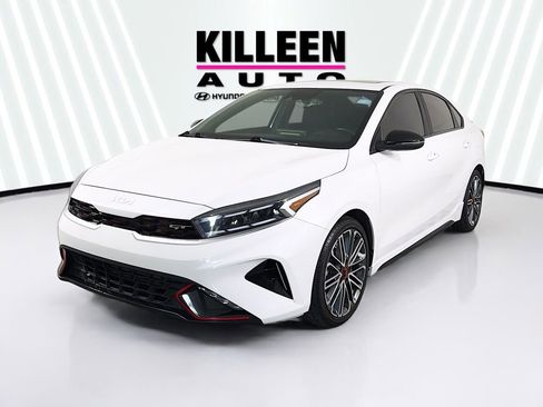 Used 2022 Kia Forte GT image 3