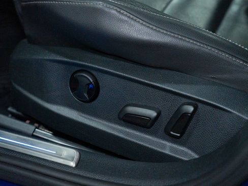 Used 2015 Volkswagen Golf R 4-Door AWD/4WD image 19