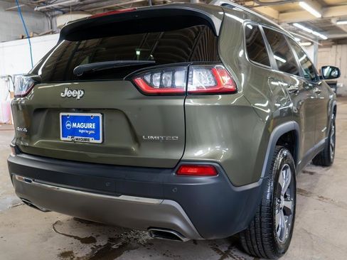 Used 2020 Jeep Cherokee Limited image 6