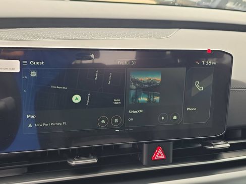 New 2027 Kia Carnival FWD image 23