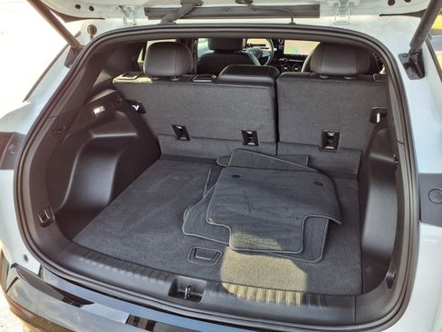 Used 2024 Chevrolet Blazer EV RS image 30