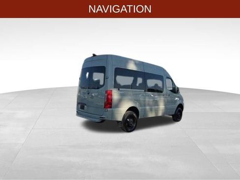 Used 2022 Mercedes-Benz Sprinter 2500 image 7