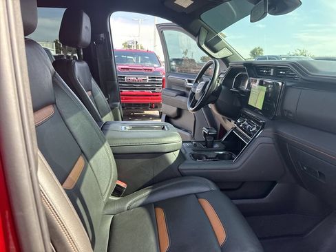 Used 2022 GMC Sierra 1500 AT4 w/ AT4 Preferred Package AWD/4WD image 35