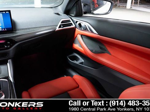 Used 2025 BMW M4 Coupe w/ Executive Package image 58