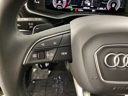 Certified 2025 Audi Q7 3.0T Premium w/ Convenience Package image 30