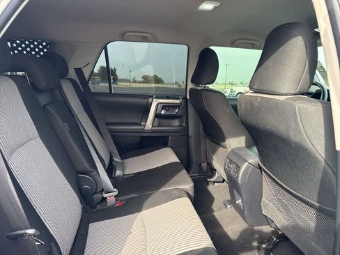 Used 2020 Toyota 4Runner SR5 image 9