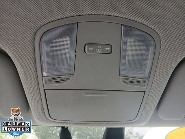 Used 2020 Hyundai Elantra SE FWD image 18