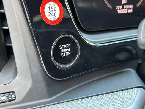 Used 2024 Porsche Cayenne S image 29