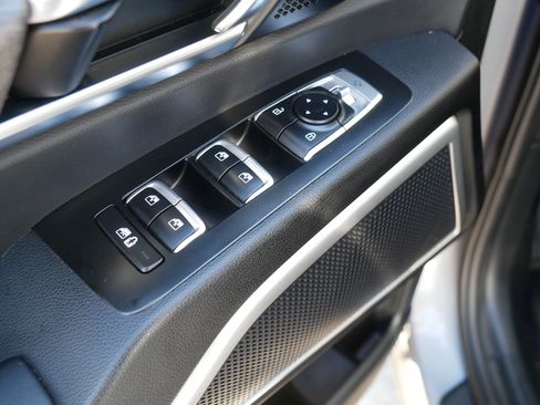 Used 2020 Kia Telluride EX image 19