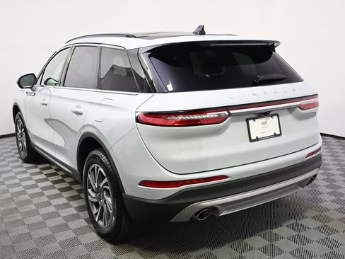 Used 2026 Lincoln Corsair Premiere AWD/4WD image 4