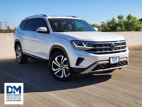 Used 2022 Volkswagen Atlas SEL image 1