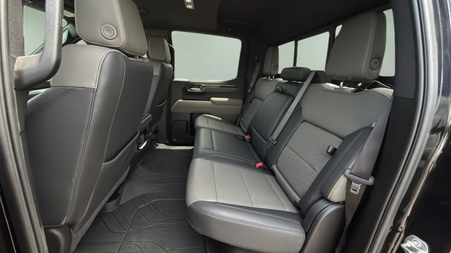 Used 2025 Chevrolet Silverado 1500 ZR2 w/ Technology Package AWD/4WD image 20