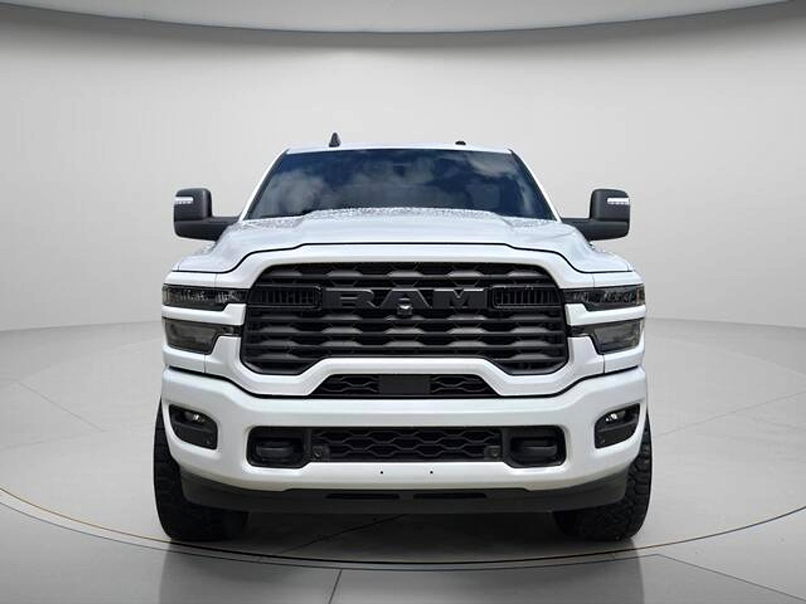 Used 2025 RAM 2500 Big Horn AWD/4WD image 9