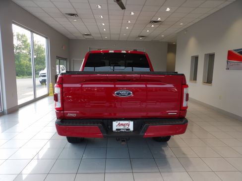 Used 2021 Ford F150 Lariat w/ Equipment Group 502A High AWD/4WD image 5