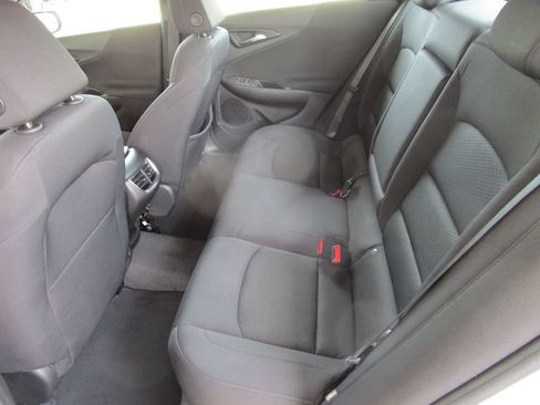 Used 2024 Chevrolet Malibu LT FWD image 15