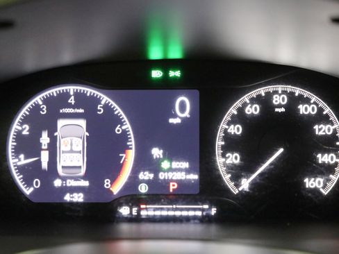 Used 2022 Honda Civic Sport image 4