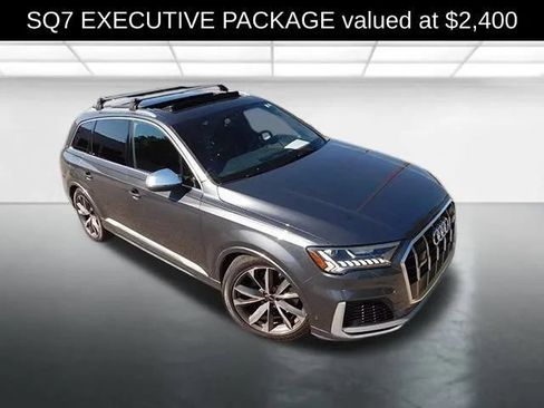 Used 2022 Audi SQ7 Premium Plus w/ SQ7 Executive Package AWD/4WD image 2
