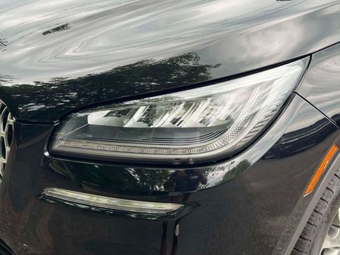 Used 2022 Lincoln Corsair AWD w/ Equipment Group 101A image 12
