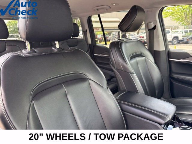 Used 2023 Jeep Grand Cherokee Limited w/ Trailer Tow Prep Group (B) AWD/4WD image 24
