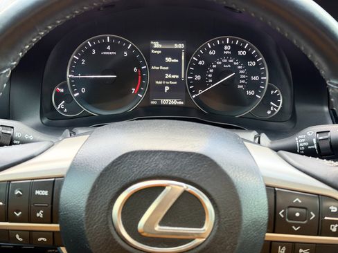Used 2018 Lexus ES 350 image 11