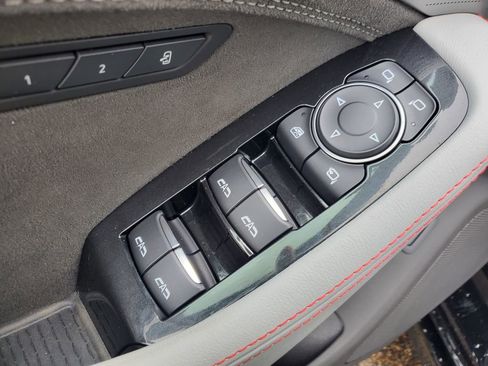 Certified 2023 Cadillac CT5 V Blackwing w/ Driver Assist Package image 17