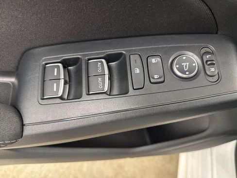 Certified 2023 Honda Civic Sport image 33