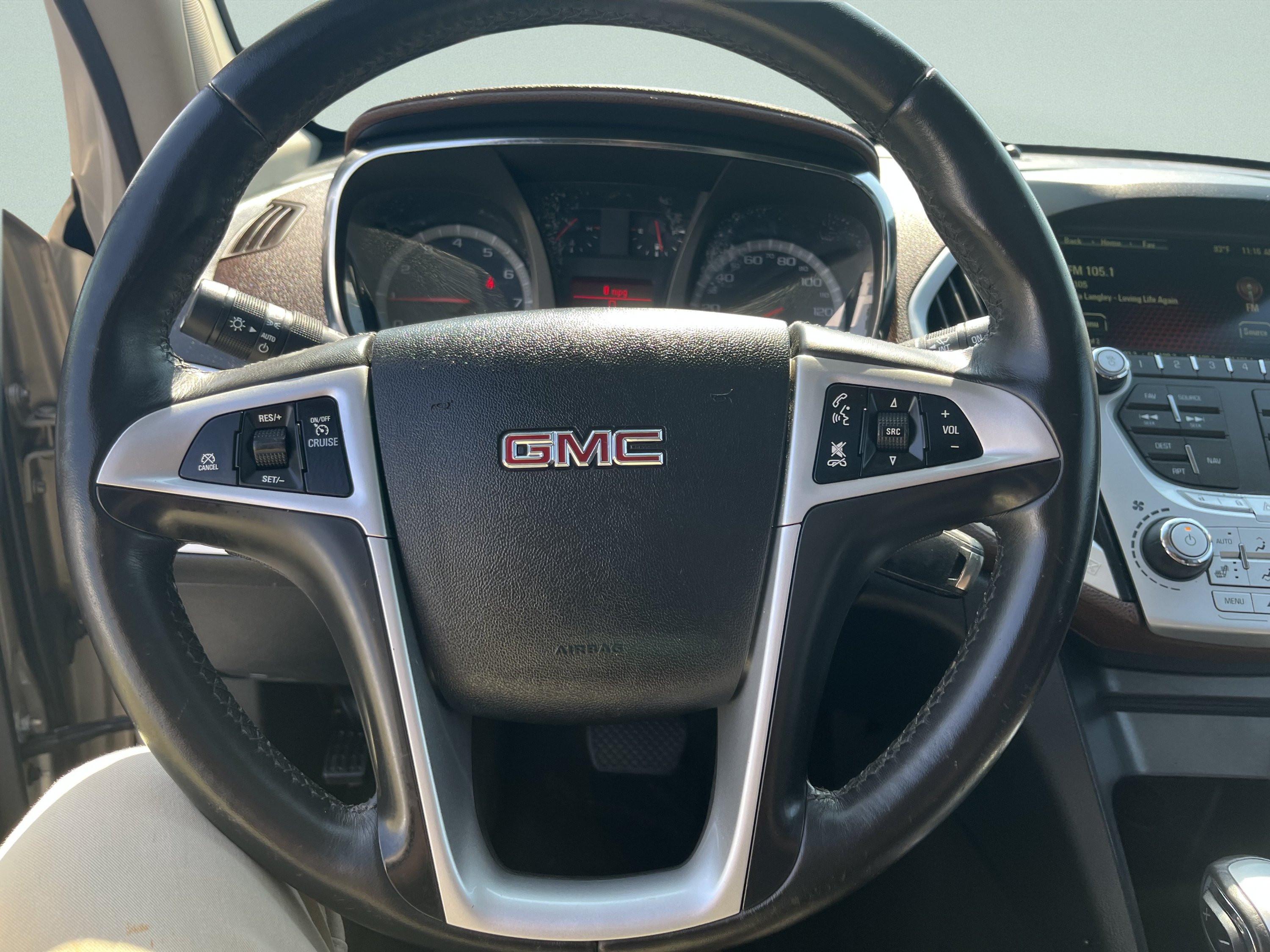 Used 2015 GMC Terrain SLT w/ Chrome Edition AWD/4WD image 15