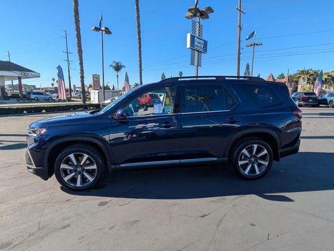 Certified 2023 Honda Pilot Touring image 14