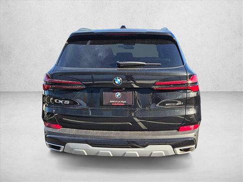 Used 2026 BMW X5 sDrive40i w/ Climate Comfort Package RWD image 8