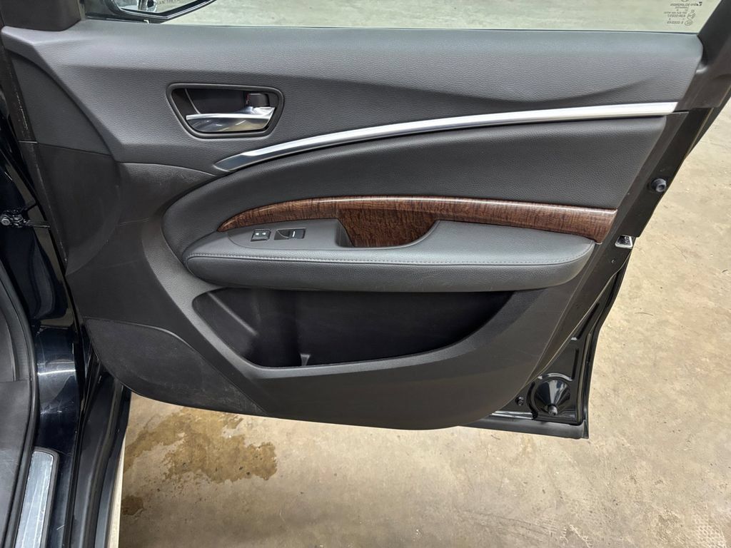 Used 2020 Acura MDX SH-AWD image 21
