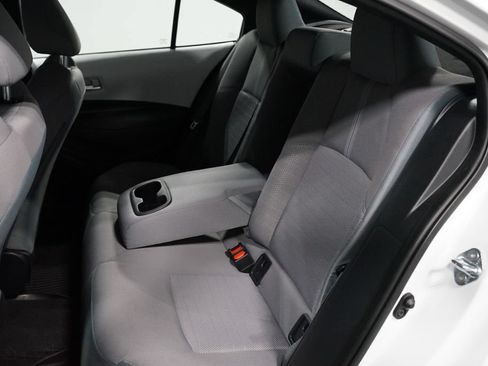 Certified 2025 Toyota Corolla SE FWD image 28