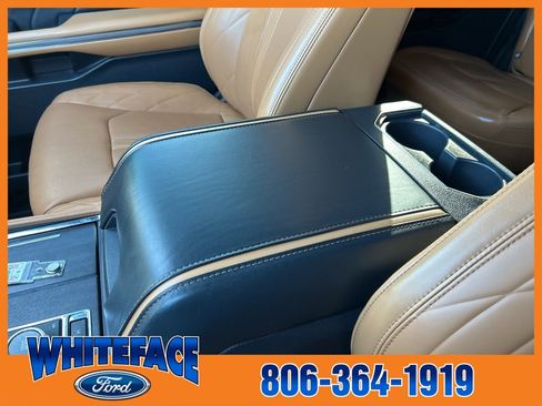 Used 2022 Ford Expedition Max Platinum image 28