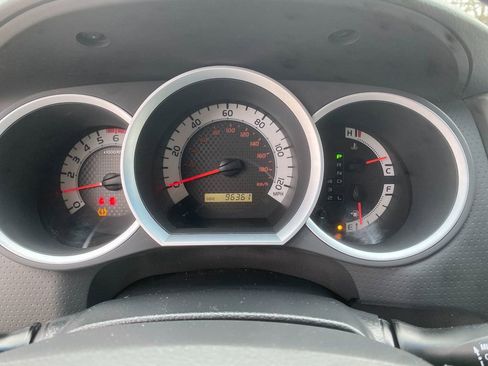 Used 2014 Toyota Tacoma Base V6 (A5) image 18