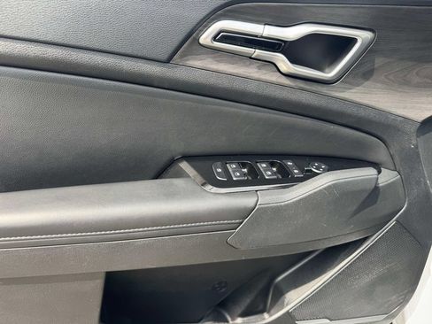 Used 2024 Kia Sportage X-Line w/ X-Line Premium Package AWD/4WD image 14