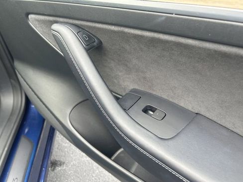 Used 2023 Tesla Model 3 Performance image 30