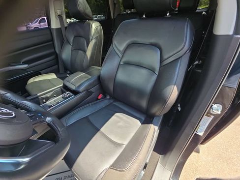 Certified 2023 Nissan Pathfinder SL w/ SL Premium Package AWD/4WD image 11