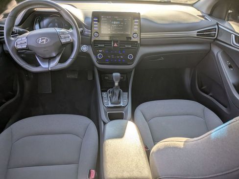 Used 2020 Hyundai Ioniq SEL image 20