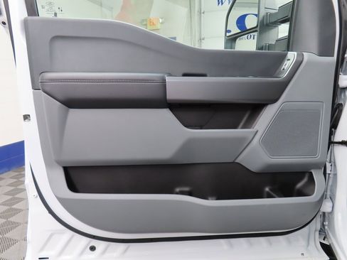 Used 2025 Ford F350 XLT image 49