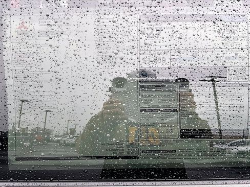 New 2026 Mitsubishi Outlander ES image 13