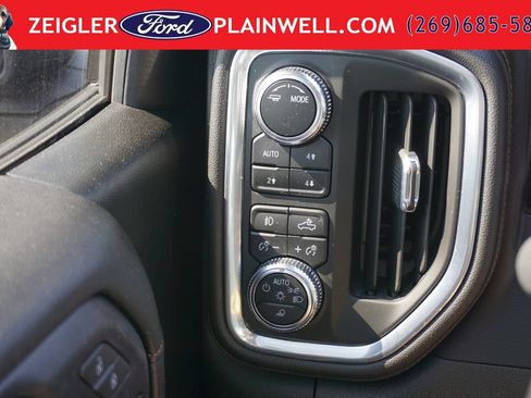 Used 2022 GMC Sierra 1500 AT4 AWD/4WD image 27