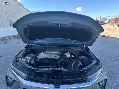 Used 2025 Chevrolet TrailBlazer LT image 30