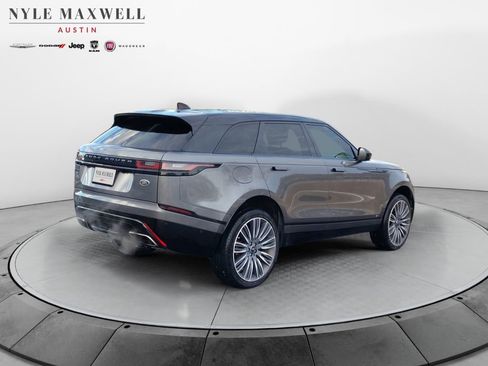 Used 2019 Land Rover Range Rover Velar R-Dynamic SE image 15