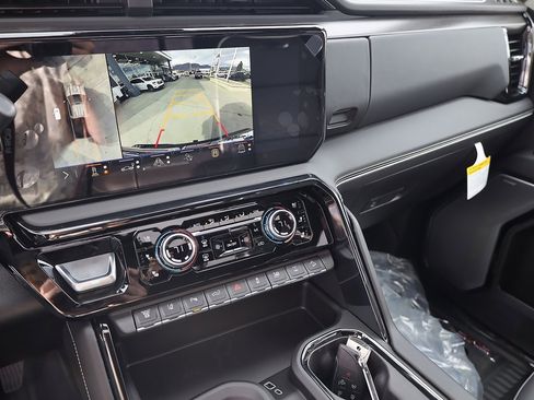 New 2026 GMC Sierra 2500 AT4X image 15