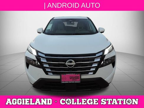 Certified 2024 Nissan Rogue SV image 10